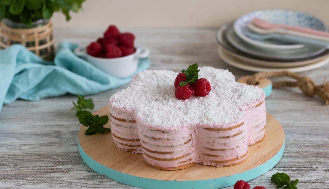 Tarta de galletas en flor de frambuesa y lima