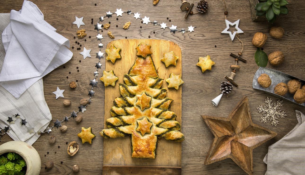 Árbol de Navidad de hojaldre y espinacas