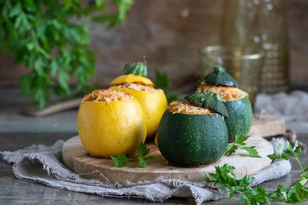 Calabacines rellenos de atún