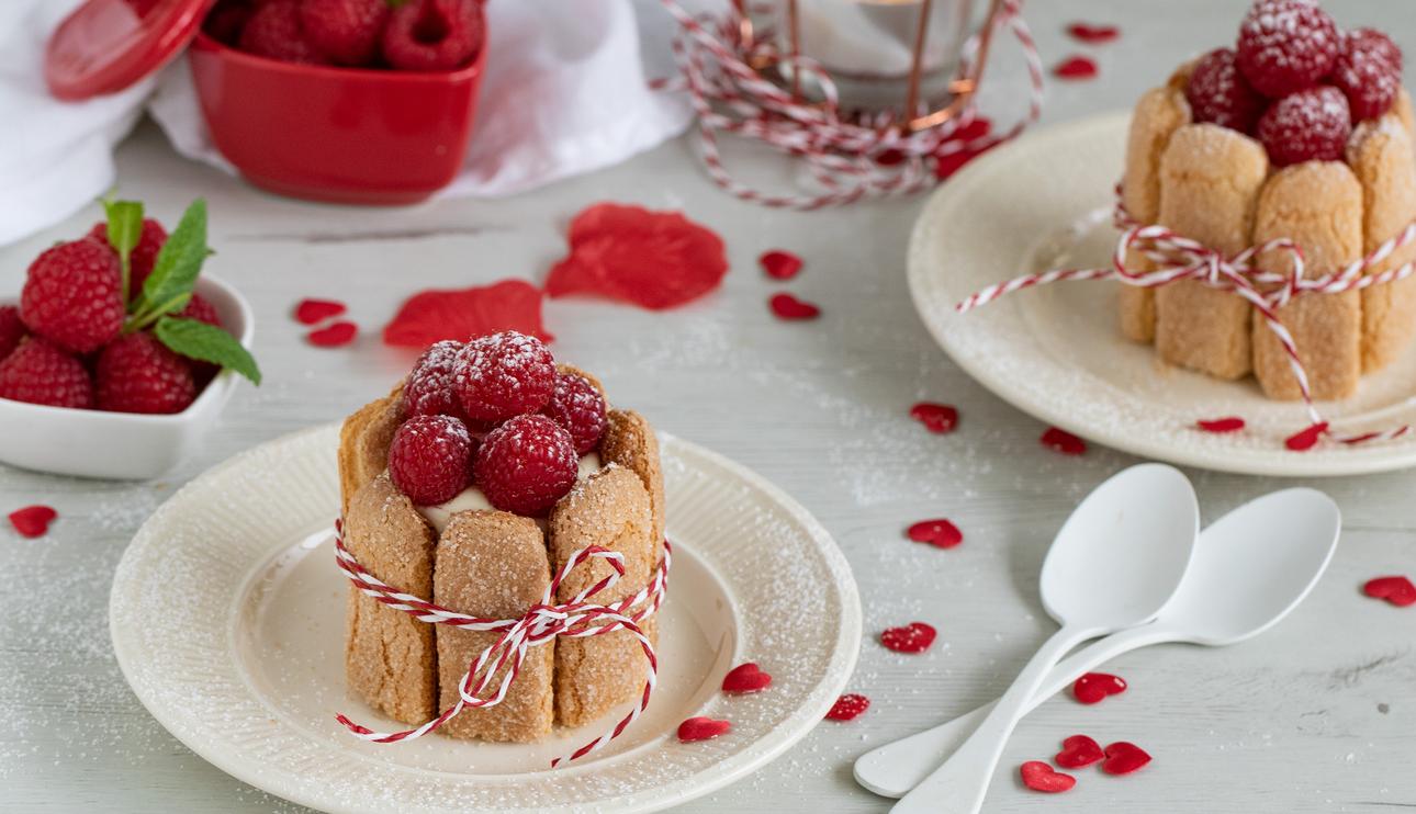 Charlota de leche condensada y limón para San Valentín