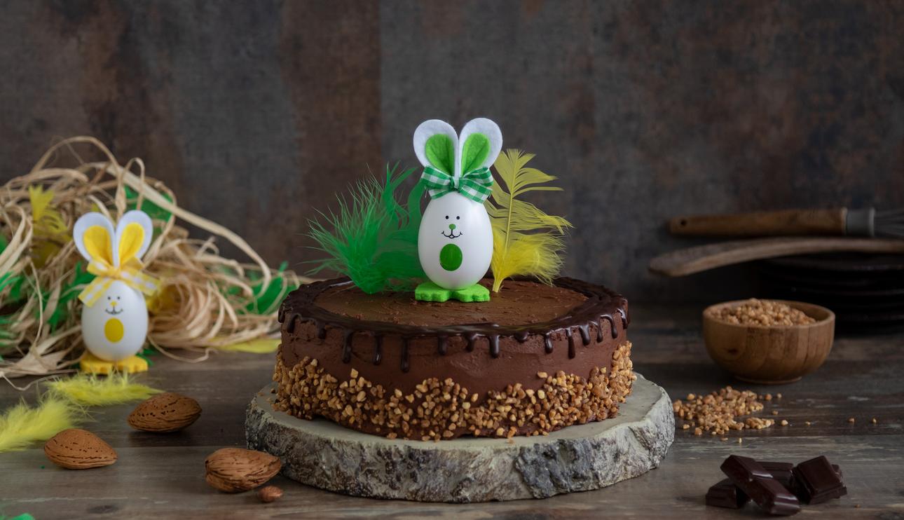 Tarta de Pascua de chocolate negro 70%