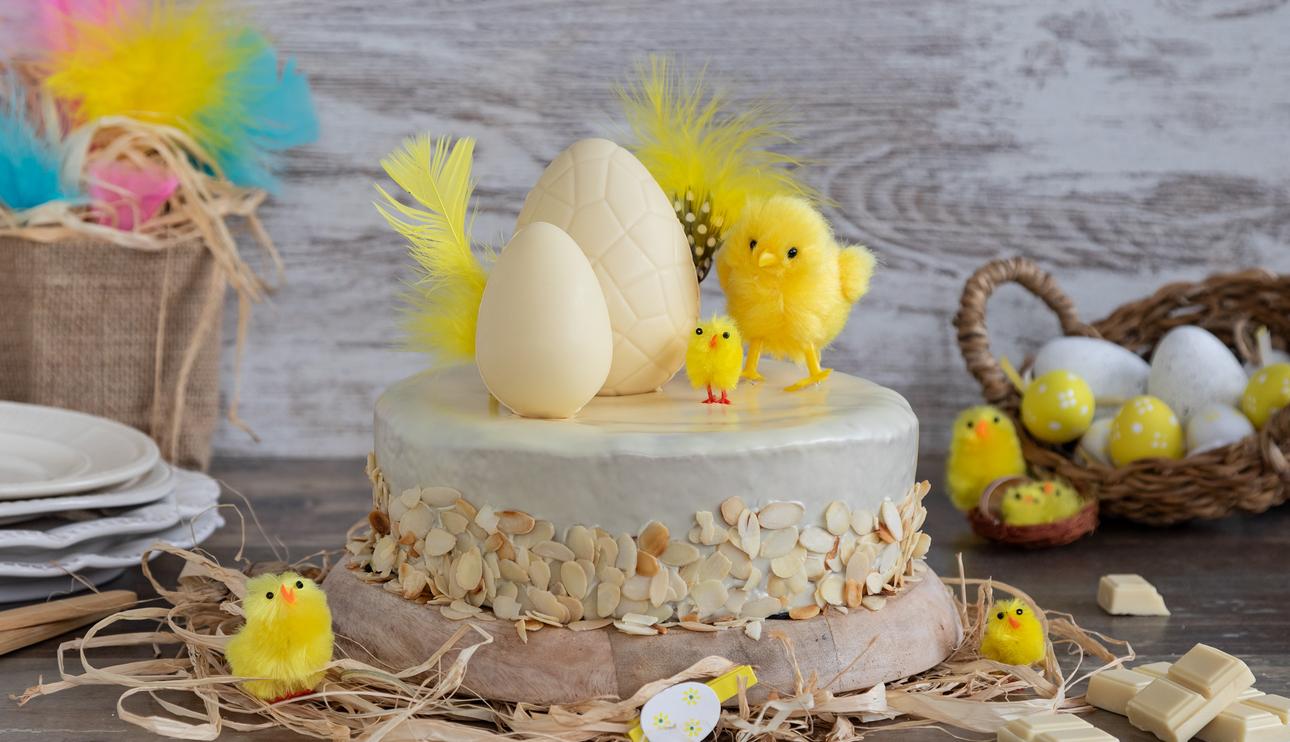 Tarta de Pascua de chocolate blanco