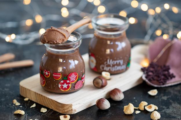 Crema de chocolate y avellana para cobertura y rellenos de bizcochos