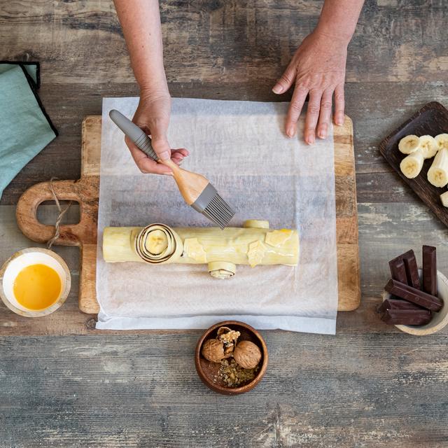 Tronco de Navidad de hojaldre con chocolate