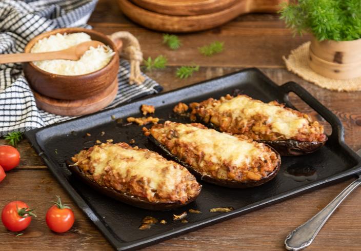 Berenjenas rellenas con salsa boloñesa