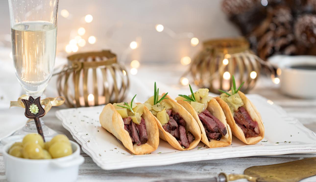Tacos rellenos de magret de pato con uvas al romero