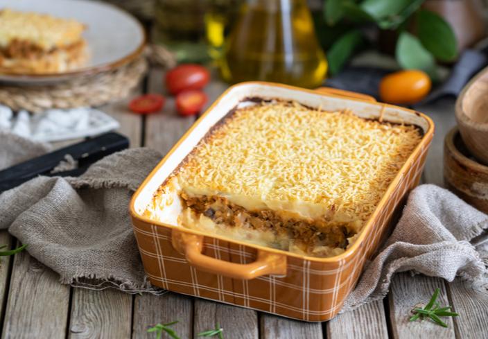 Pastel de puré de patatas con carne picada y champiñones