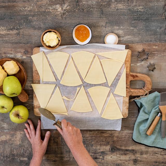 Tarta de manzana con forma de árbol de Navidad