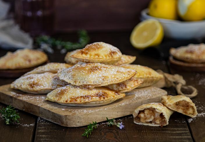 Truchas canarias de bienmesabe canario y queso majorero