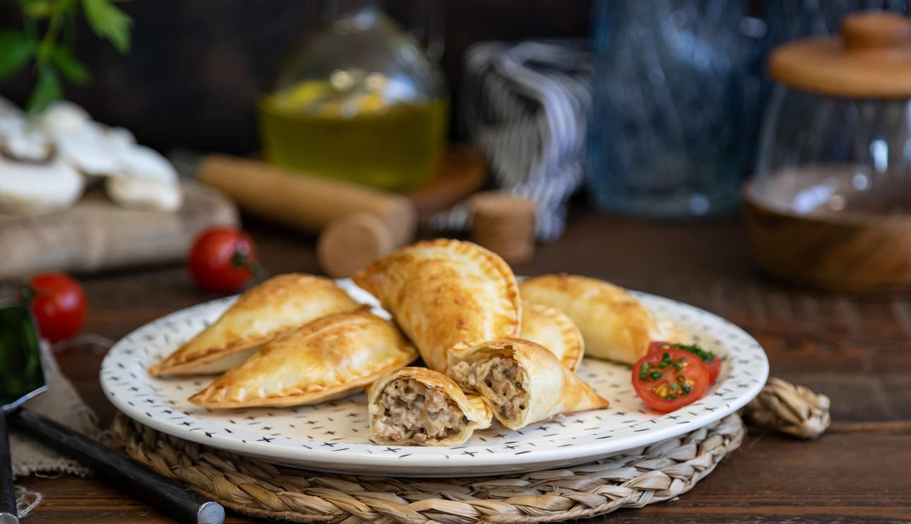 Empanadillas al horno de falsa carbonara