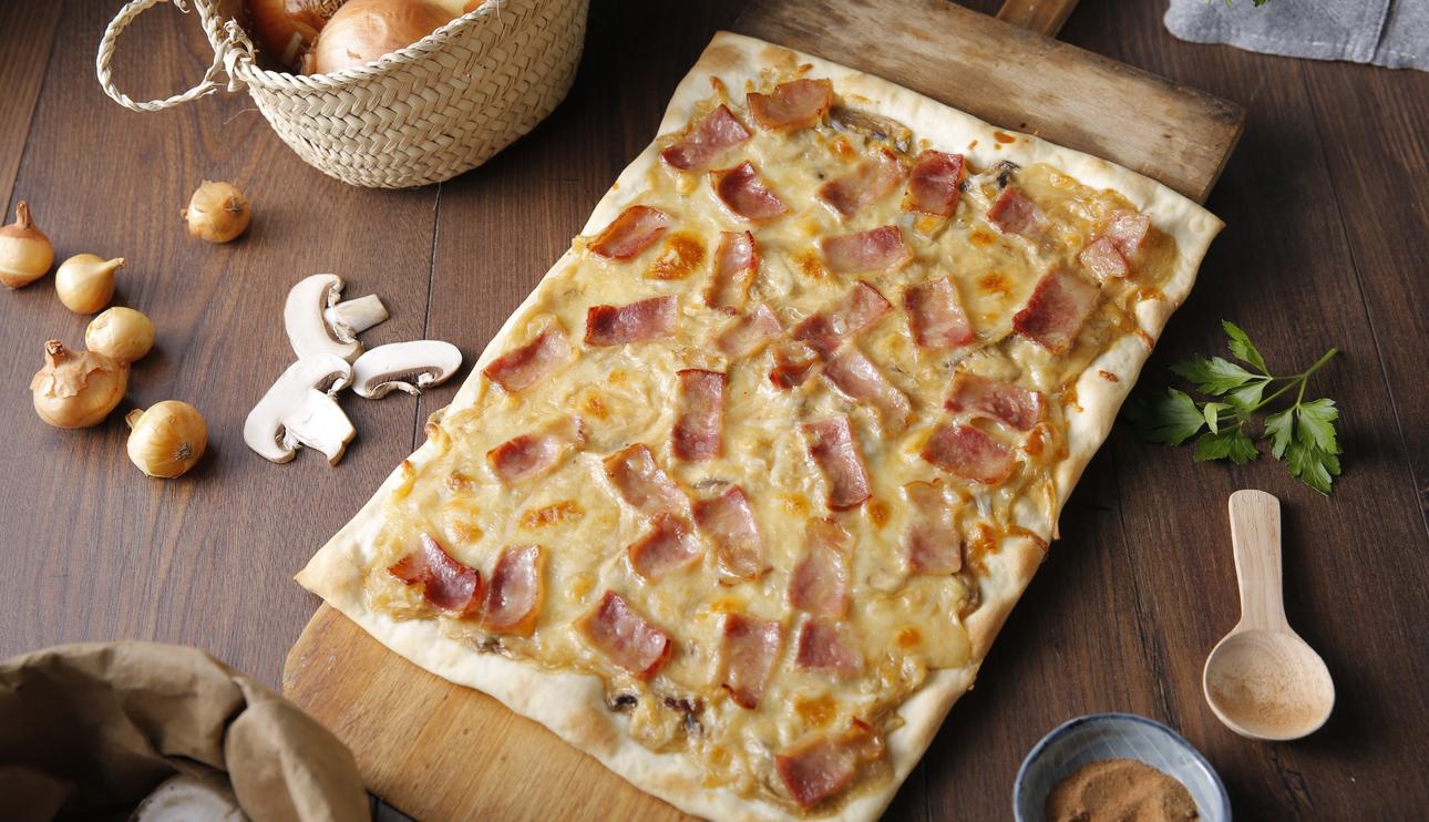 Pizza carbonara
