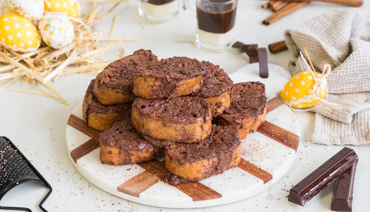 Torrijas de leche condensada al horno con chocolate