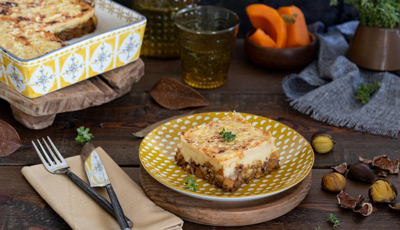 Pastel de patata y carne con calabaza y castañas