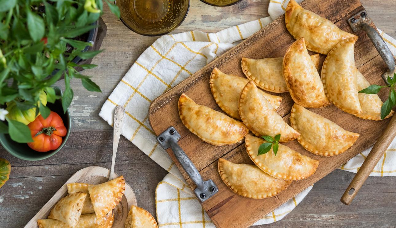 Empanadillas de pollo y queso