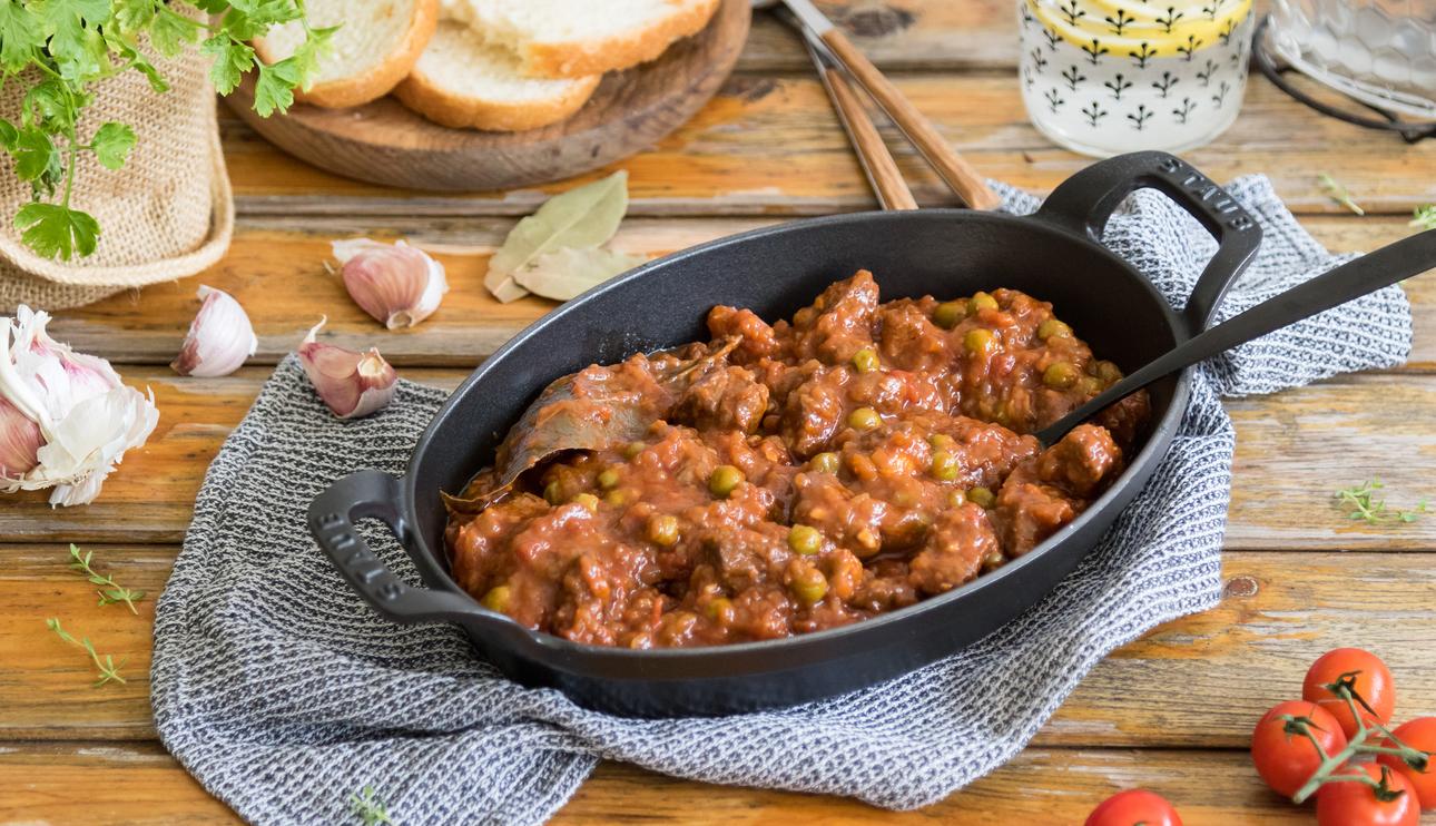 Ternera en salsa de tomate frito