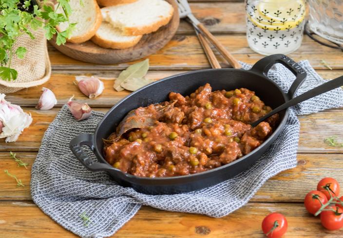 Ternera en salsa de tomate frito