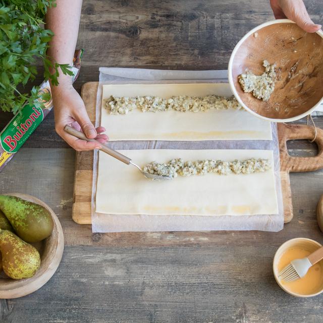 Saladitos de pera con nueces y roquefort