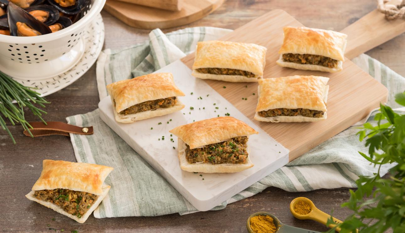 Bocaditos de mejillones al curry