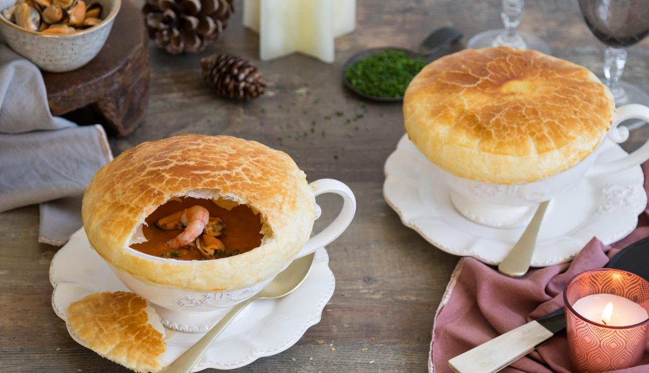 Crema de marisco en hojaldre