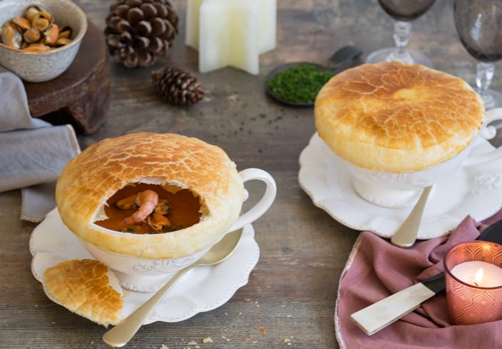 Crema de marisco en hojaldre