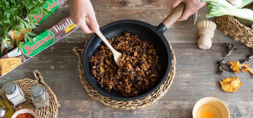 Hojaldre de rape y setas