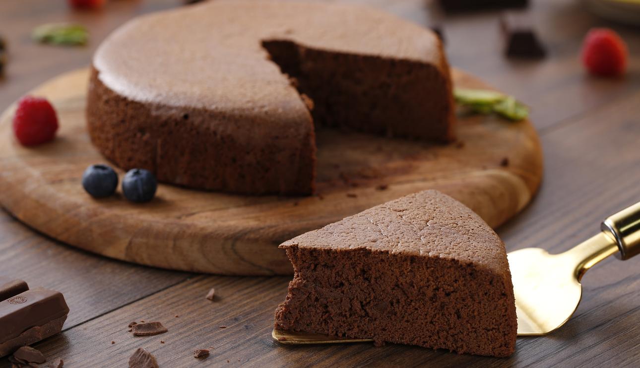 Pastel de chocolate con dos ingredientes