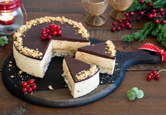 Tarta de mousse de turrón y chocolate