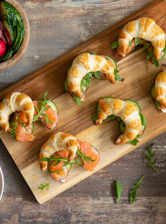 Croissant de salmón ahumado