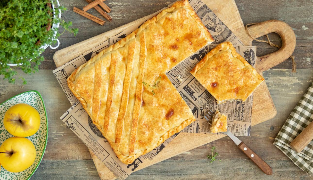Empanada de manzana y queso