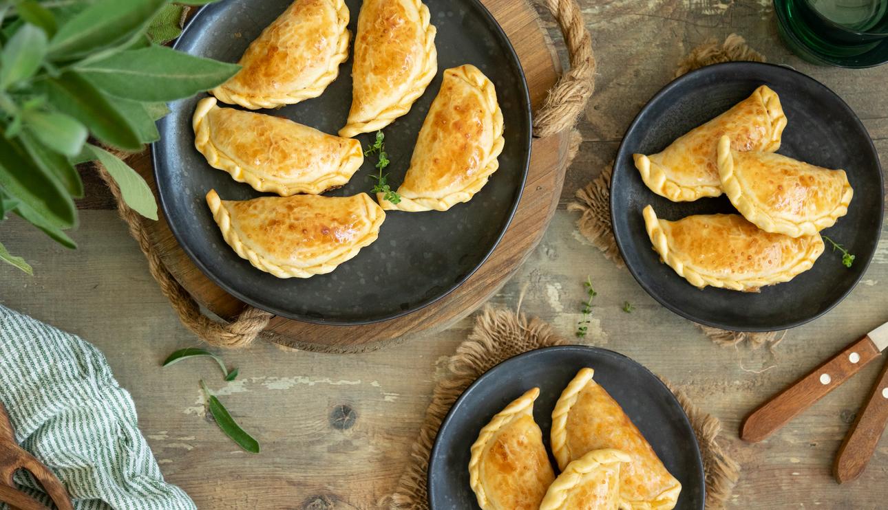 Empanadas argentinas de atún