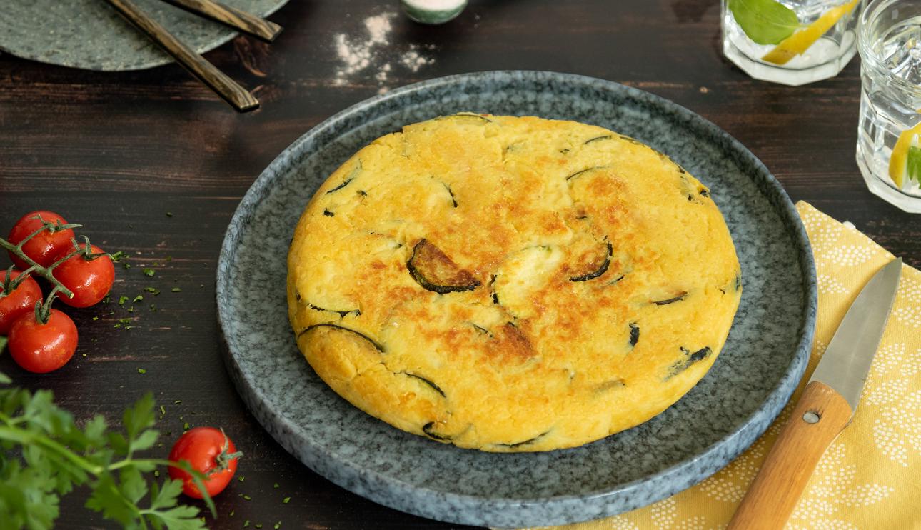 Tortilla de patatas vegana con calabacín