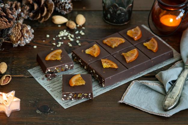 Turrón de chocolate y naranja