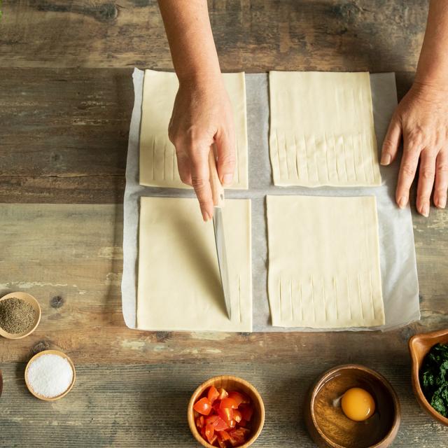 Hojaldre de espinacas y queso de cabra