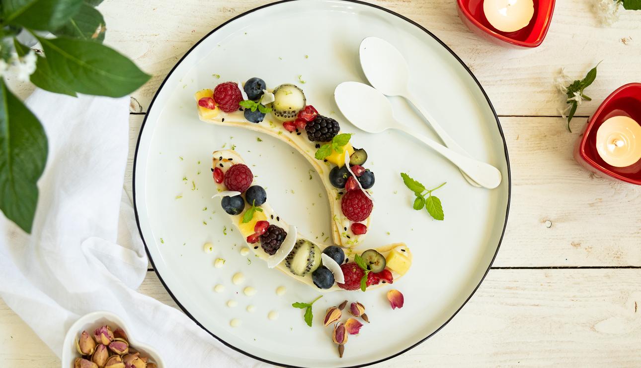 Postre rápido de crema de lima y frutas para San Valentín