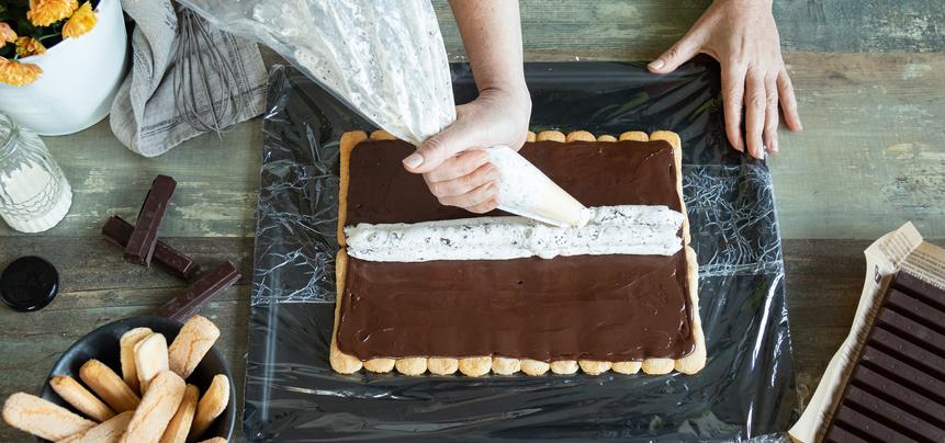 Pionono de chocolate y stracciatella sin horno