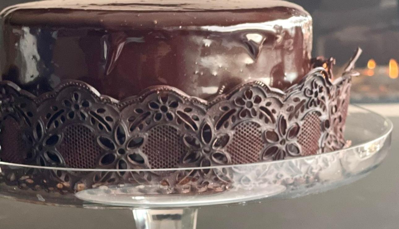 Tarta soufflé de tres chocolates by Jordi Cruz