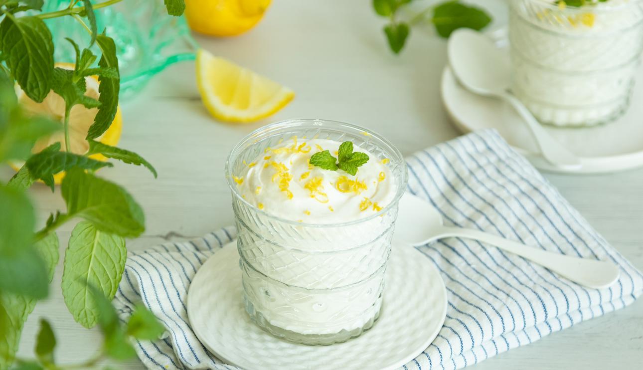 Mousse de limón con yogur