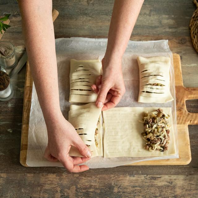 Hojaldre de berenjenas y carne picada