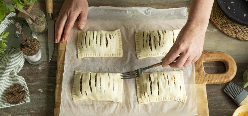 Hojaldre de berenjenas y carne picada