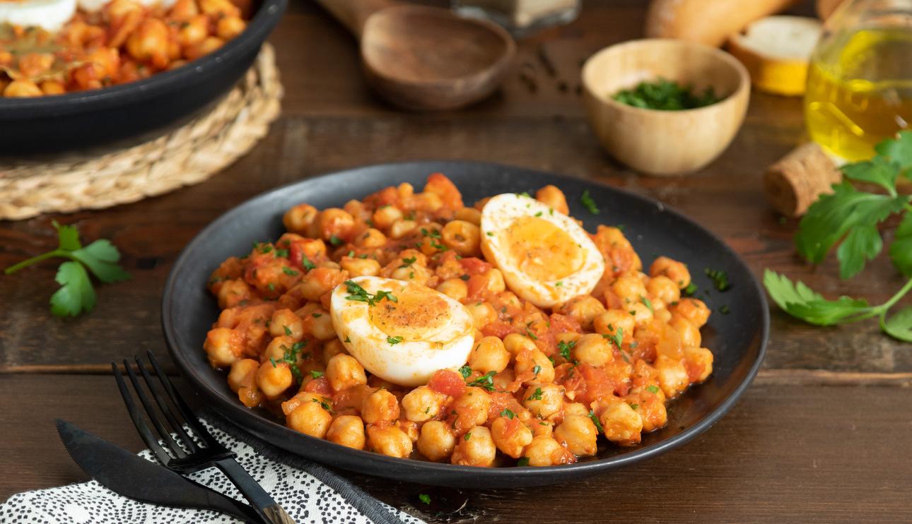 Garbanzos con tomate