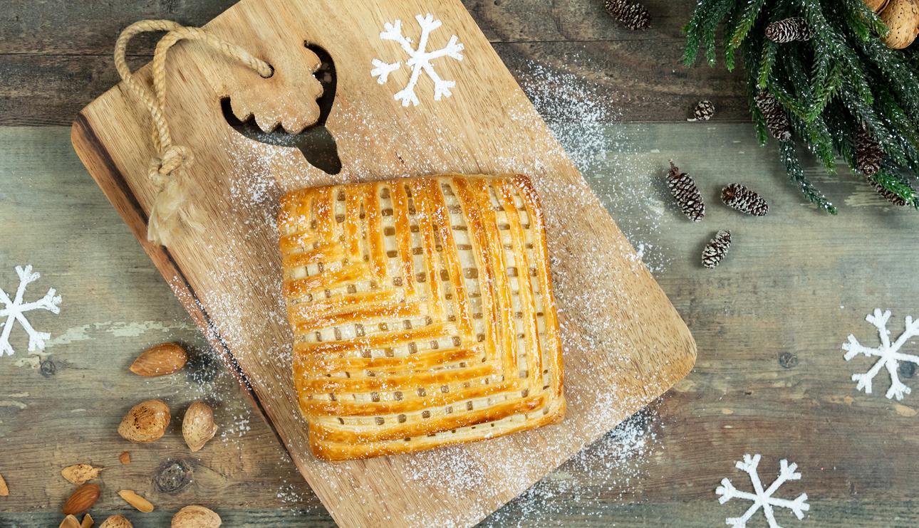 Hojaldre relleno de crema franchipana