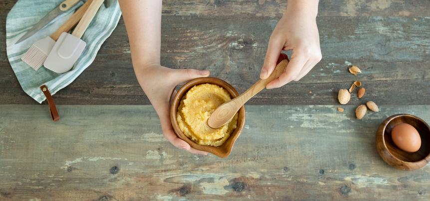 Hojaldre relleno de crema franchipana