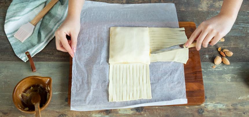 Hojaldre relleno de crema franchipana