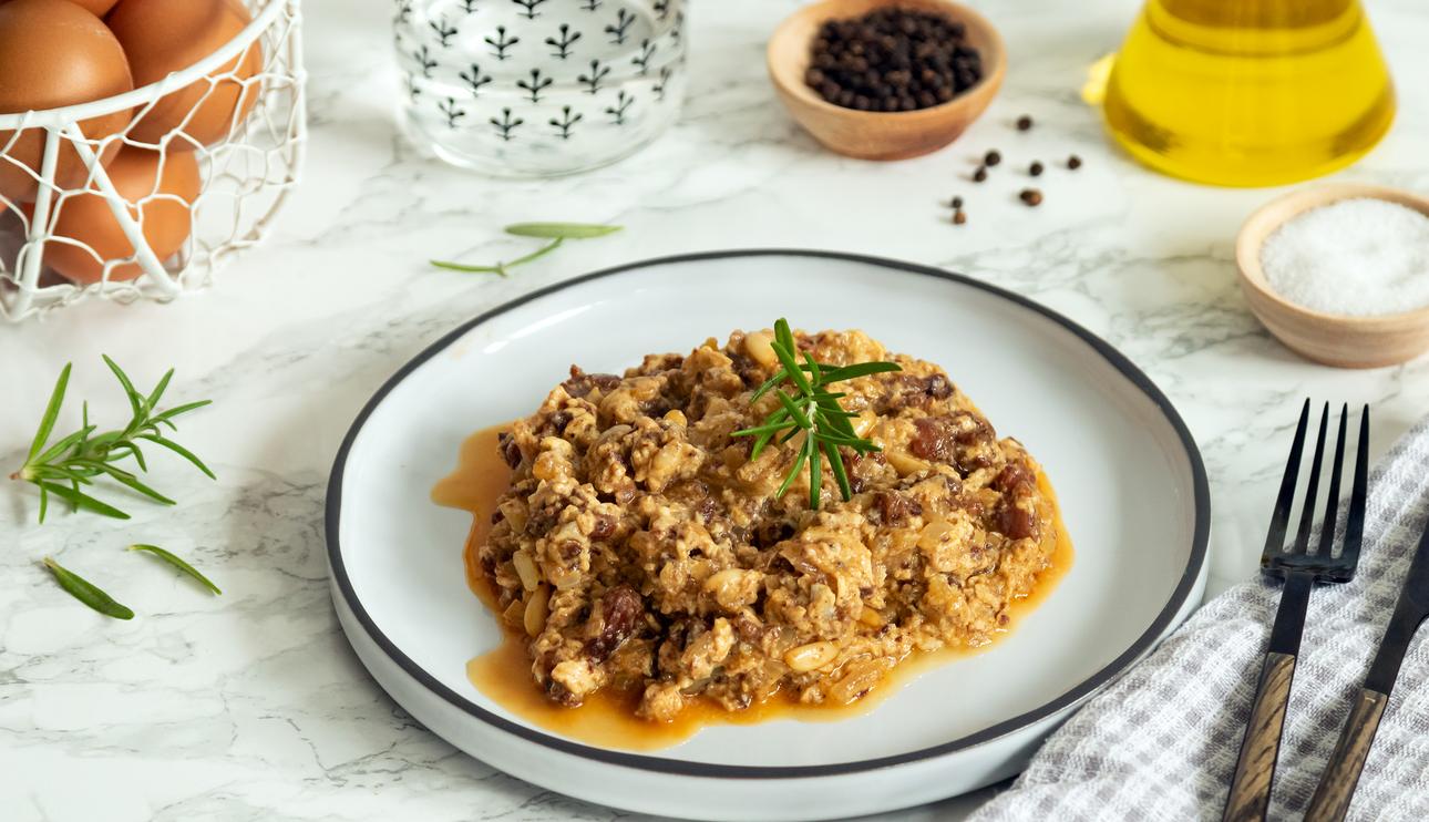 Revuelto de morcilla