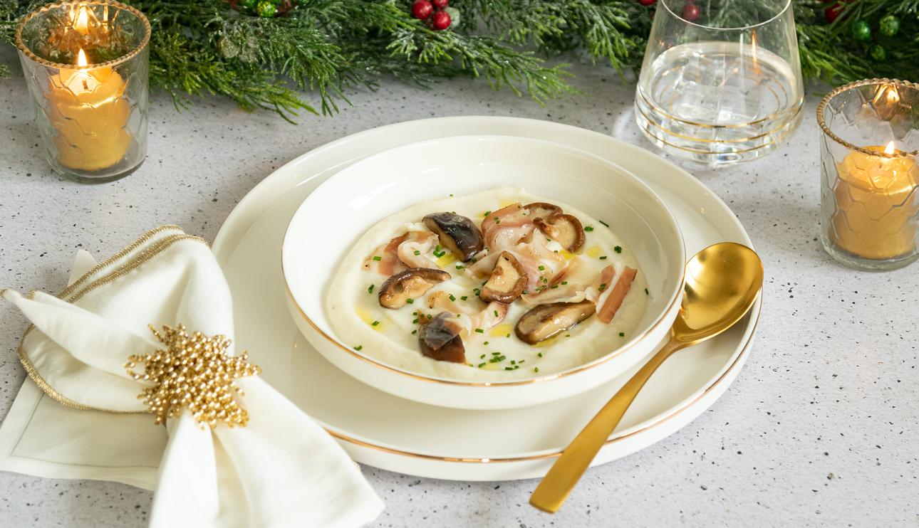 Cremoso de coliflor con panceta y shiitake