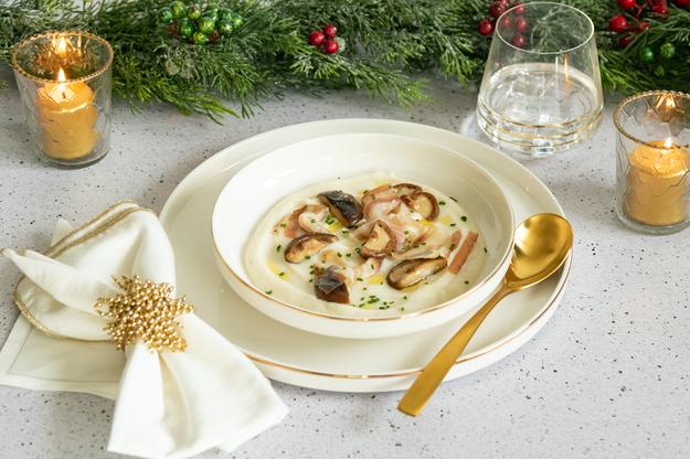 Cremoso de coliflor con panceta y shiitake