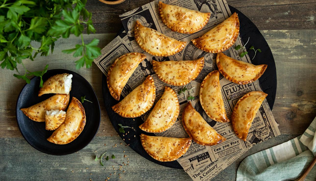 Empanadillas de brandada de bacalao