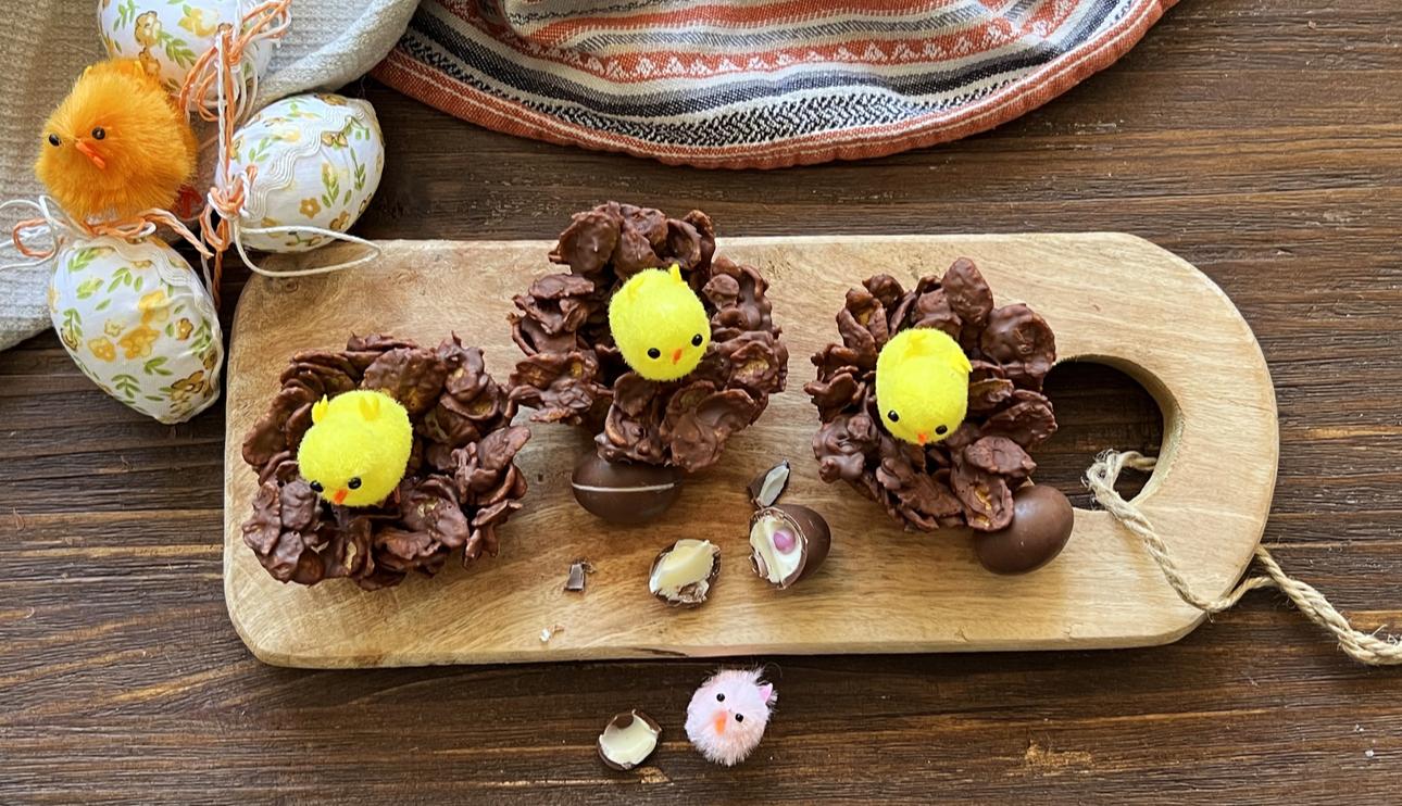 Nidos de cereales y chocolate con leche