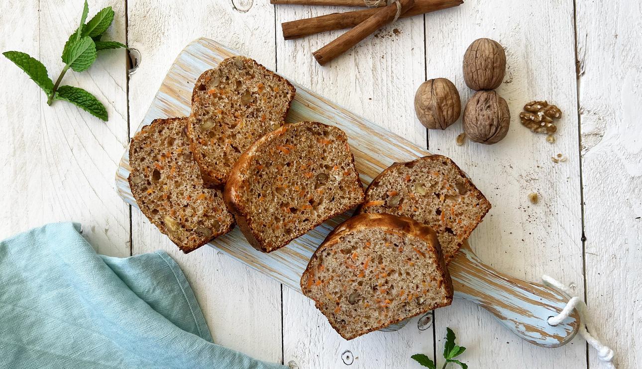 Bizcocho de zanahoria en freidora de aire