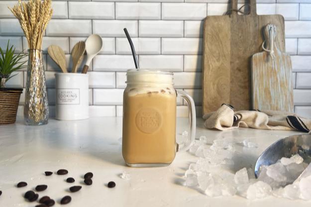 Iced coffee con leche condensada